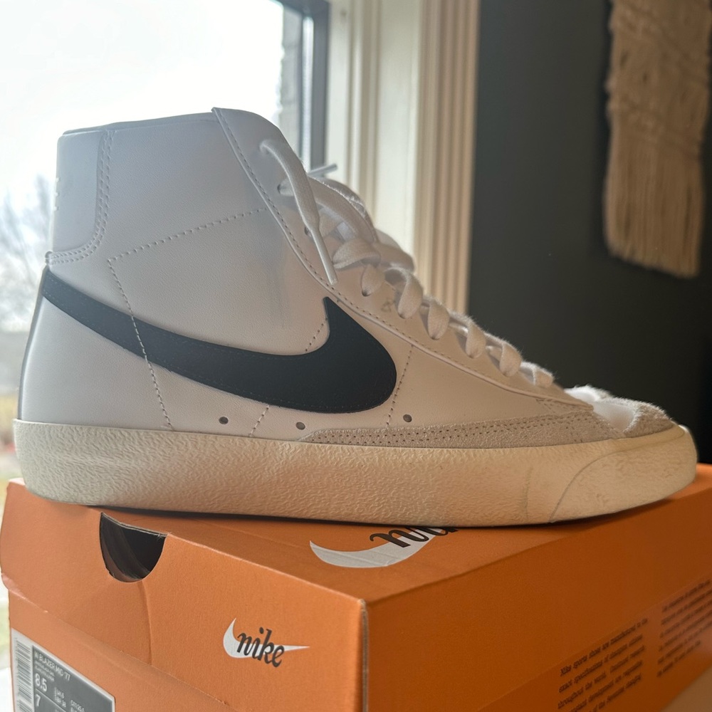 Women’s Nike Blazers S 8.5 worn twice in box